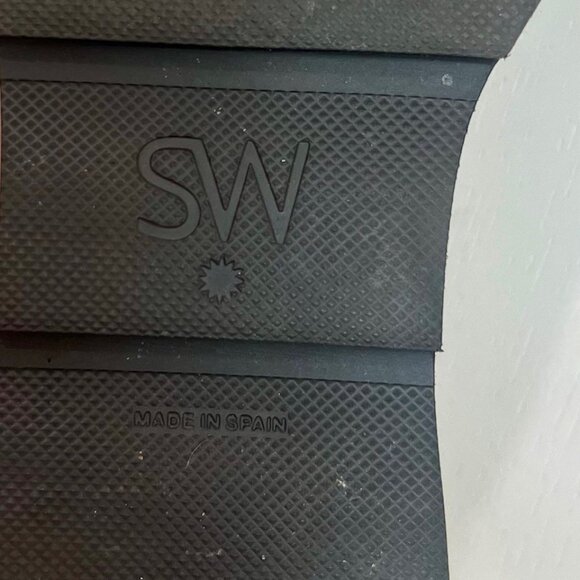 Pearl Buckle Platform Loafer - Stuart Weitzman - Picture 3 of 6